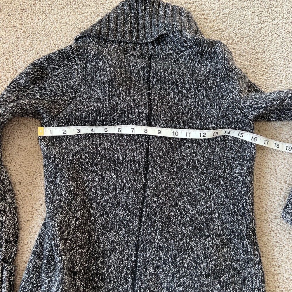 Dalia Knit Sweater - Picture 6 of 9